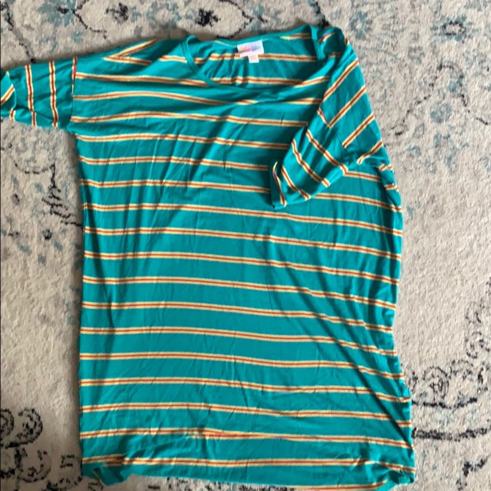 Blue striped short sleeve shirt